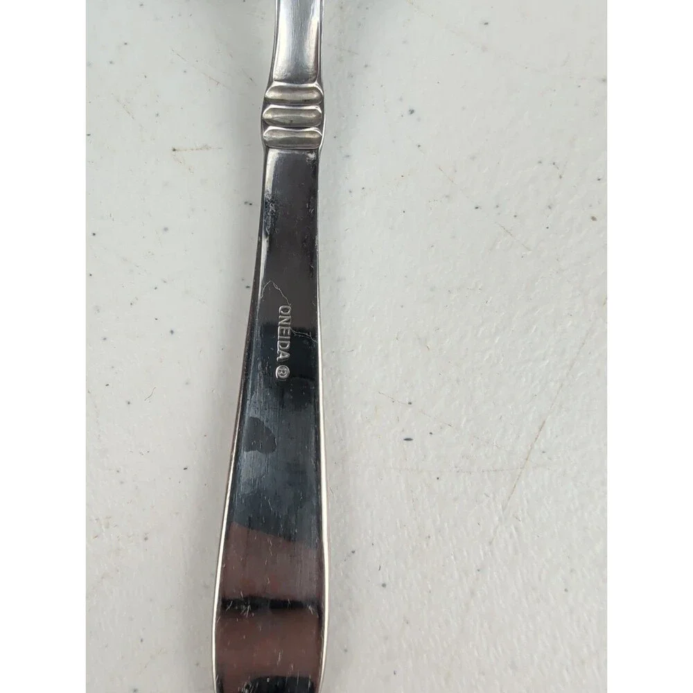 Oneida Banbury Stainless Flatware  Teaspoons 6-3/8
